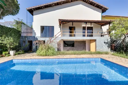 Sobrado com 5 Quartos à venda, 480m² no Interlagos, São Paulo