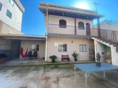 Casa com 5 Quartos à venda, 250m² no Espírito Santo, Betim