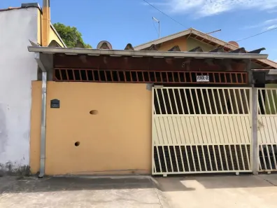 Casa com 3 Quartos à venda, 80m² no Parque Aeroporto, Taubaté