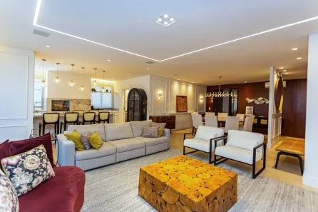 Apartamento com 3 Quartos para alugar, 266m² no Cabral, Curitiba