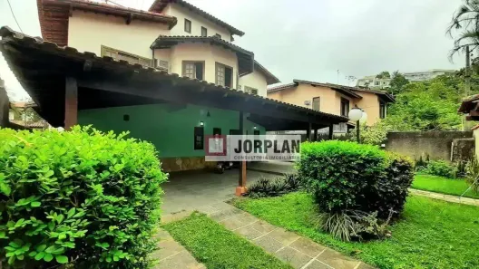 Casa com 4 Quartos à venda, 500m² no Camboinhas, Niterói