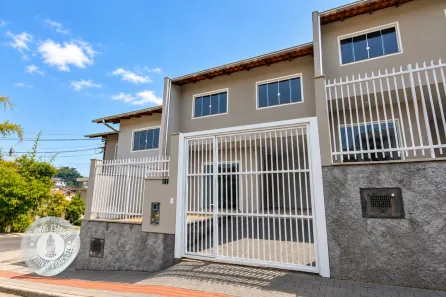 Sobrado com 3 Quartos à venda, 105m² no Fortaleza, Blumenau