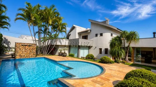 Sobrado com 5 Quartos para alugar, 500m² no Caravelle, Londrina