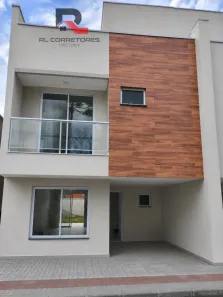 Sobrado com 3 Quartos à venda, 143m² no Boa Vista, Curitiba