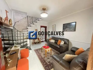 Sobrado com 2 Quartos para alugar, 123m² no Jardim Bela Vista, Santo André