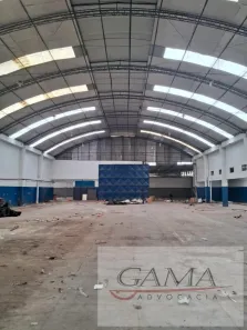 Galpão/Depósito/Armazém para alugar, 2000m² no Vigário Geral, Rio de Janeiro
