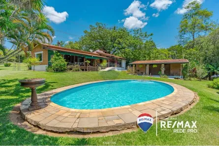 Fazenda/Sítio com 5 Quartos à venda, 683m² no Contendas, Valinhos
