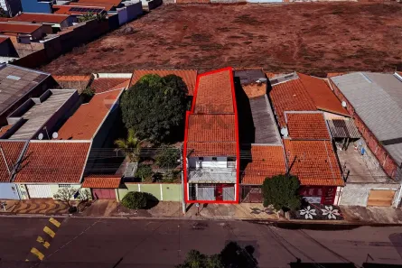 Casa com 3 Quartos à venda, 181m² no Jardim Lívia, Leme