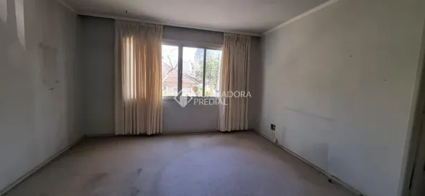 Apartamento com 3 Quartos à venda, 85m² no São Geraldo, Porto Alegre