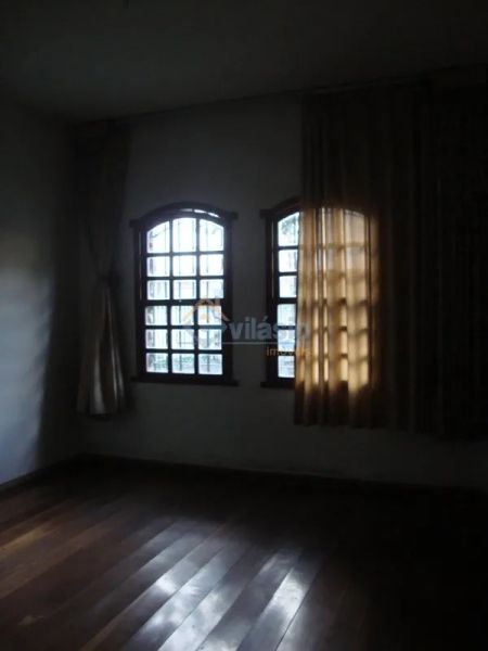 Casa com 3 quartos — Jaraguá, Belo Horizonte