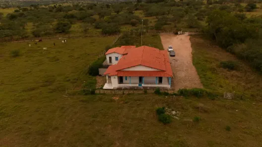 Fazenda/Sítio com 10 Quartos à venda, 60984m² no , Anguera
