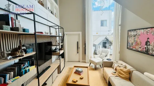 Casa com 3 Quartos à venda, 210m² no Santo Inácio, Curitiba