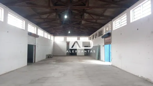 Galpão/Depósito/Armazém à venda, 400m² no Vila Guarani (Z Sul), São Paulo