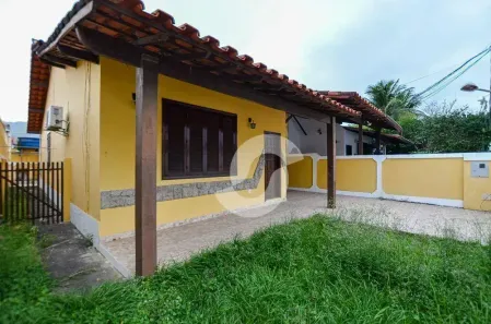 Casa com 3 Quartos à venda, 243m² no Itaipu, Niterói