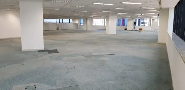 Sala Comercial para alugar, 490m² no Asa Norte, Brasília