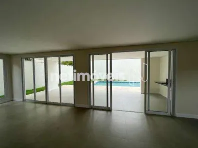 Casa de Condomínio com 4 Quartos à venda, 333m² no Golf Gardens, Carapicuíba