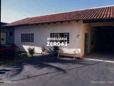 Casa com 3 Quartos à venda, 200m² no Cafezal, Londrina