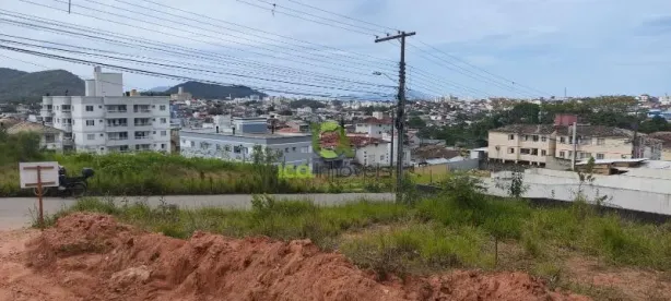 Lote/Terreno à venda, 360m² no Ipiranga, São José