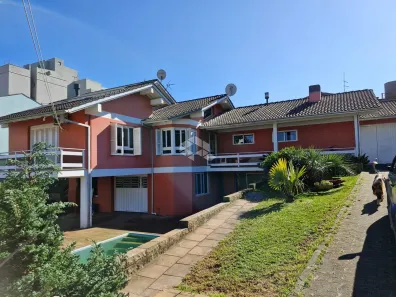 Casa com 4 Quartos à venda, 332m² no Desvio Rizzo, Caxias do Sul