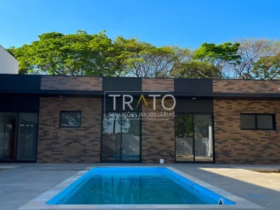 Fazenda/Sítio com 3 Quartos à venda, 227m² no Parque das Bandeiras 2, Indaiatuba