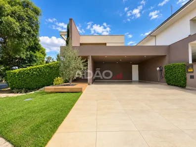 Casa de Condomínio com 4 Quartos à venda, 354m² no Loteamento Portal do Sol II, Goiânia