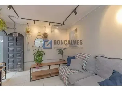 Sobrado com 4 Quartos à venda, 206m² no Vila Sacadura Cabral, Santo André