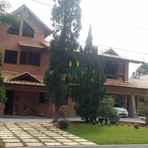 Casa com 6 Quartos para alugar, 605m² no Centro, Araçoiaba da Serra