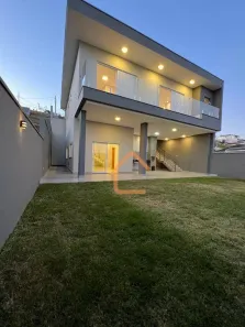 Casa com 3 Quartos à venda, 280m² no Colinas de Santa Bárbara, Pouso Alegre