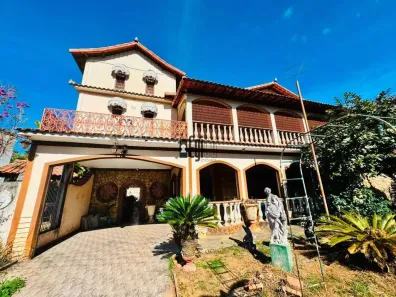 Apartamento com 11 Quartos para alugar, 589m² no Bandeirantes, Juiz de Fora