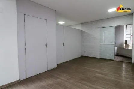 Sala Comercial para alugar, 100m² no Centro, Divinópolis