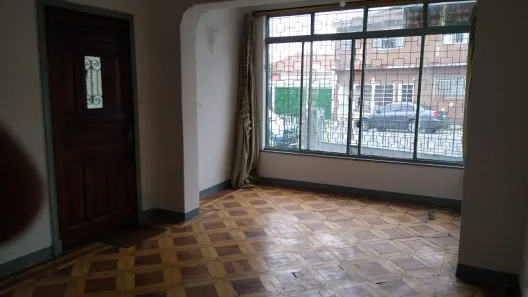 Sobrado com 4 Quartos para venda ou aluguel, 258m² no Vila Bertioga, São Paulo