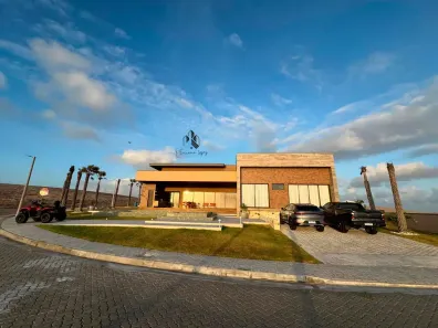Casa de Condomínio com 4 Quartos à venda, 640m² no João de Castro, Aquiraz