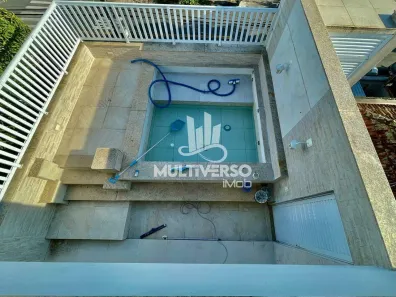 Casa com 4 Quartos à venda, 263m² no Embaré, Santos