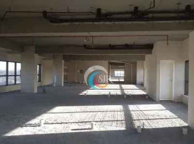 Sala Comercial para alugar, 636m² no Vila Pouso Alegre, Barueri