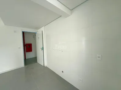 Apartamento com 2 Quartos para alugar, 35m² no Fortaleza Alta, Blumenau