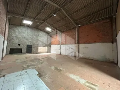 Galpão/Depósito/Armazém para alugar, 271m² no São Geraldo, Porto Alegre