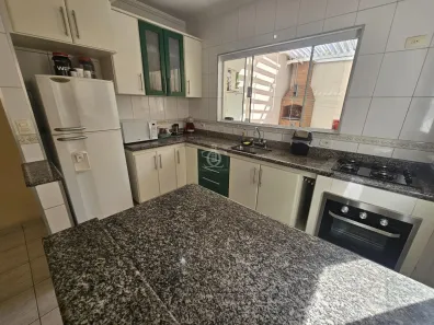 Casa com 3 Quartos à venda, 125m² no Jardim Guapituba, Mauá