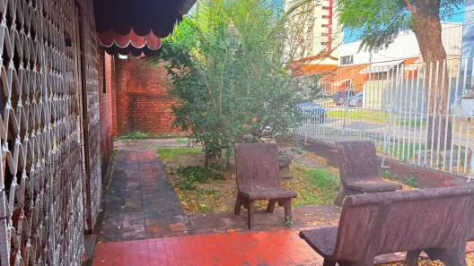 Casa com 5 Quartos para alugar, 325m² no Hipódromo, Recife