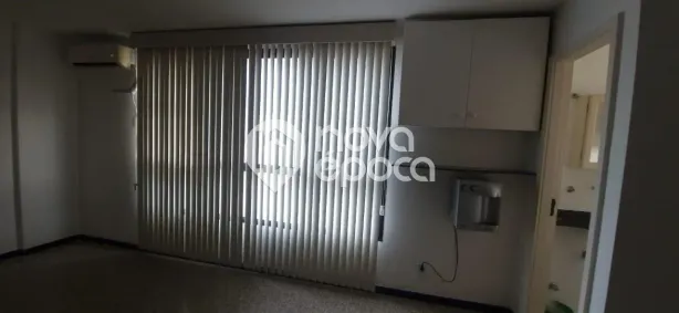 Ponto Comercial à venda, 30m² no Vila Isabel, Rio de Janeiro