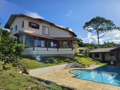 Casa de Condomínio com 4 Quartos para alugar, 1300m² no Albuquerque, Teresópolis