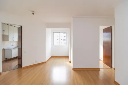 Apartamento com 2 Quartos para alugar, 41m² no Bigorrilho, Curitiba
