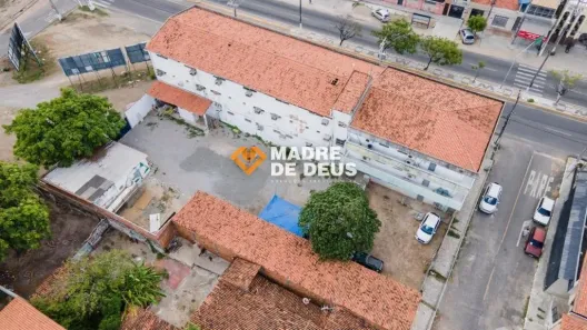 Prédio Comercial à venda, 1262m² no Piratininga, Maracanaú