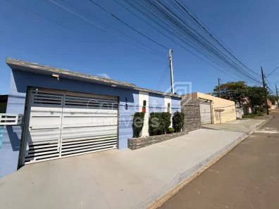 Casa com 3 Quartos à venda, 160m² no Colônia Dona Luíza, Ponta Grossa
