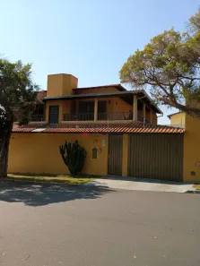 Sobrado com 3 Quartos para venda ou aluguel, 226m² no Parque Santa Marta, São Carlos