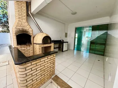 Casa com 5 Quartos para alugar, 240m² no Cancela Preta, Macaé