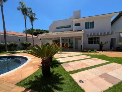 Casa com 4 Quartos para alugar, 367m² no Jardim Karaíba, Uberlândia