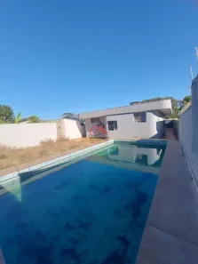 Casa com 4 Quartos para alugar, 225m² no Santa Marta, Uberaba