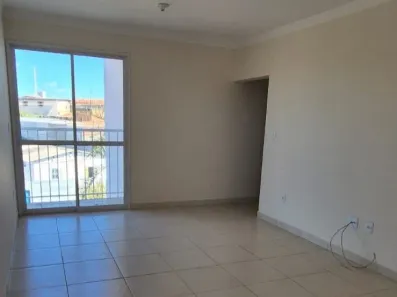 Apartamento com 2 Quartos à venda, 67m² no Dona Zulmira, Uberlândia