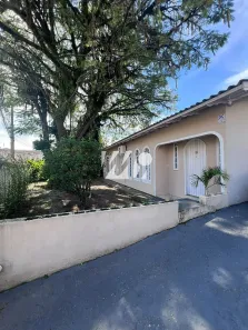 Casa com 3 Quartos à venda, 135m² no Centro, Palhoça