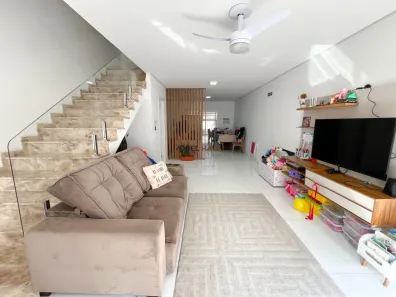 Casa de Condomínio com 3 Quartos à venda, 139m² no Igara, Canoas